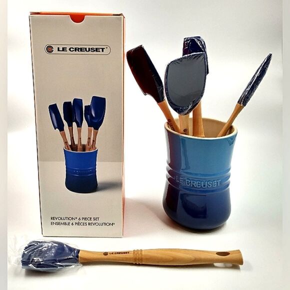 Le Creuset Jar & 6  Utensils Set Kitchen Home Accessories NIB - Picture 1 of 16